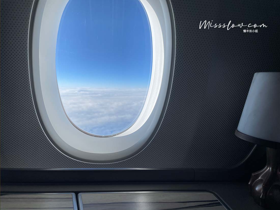 華航A350商務艙直飛倫敦,疫情內的飛行日誌-飛機窗外
