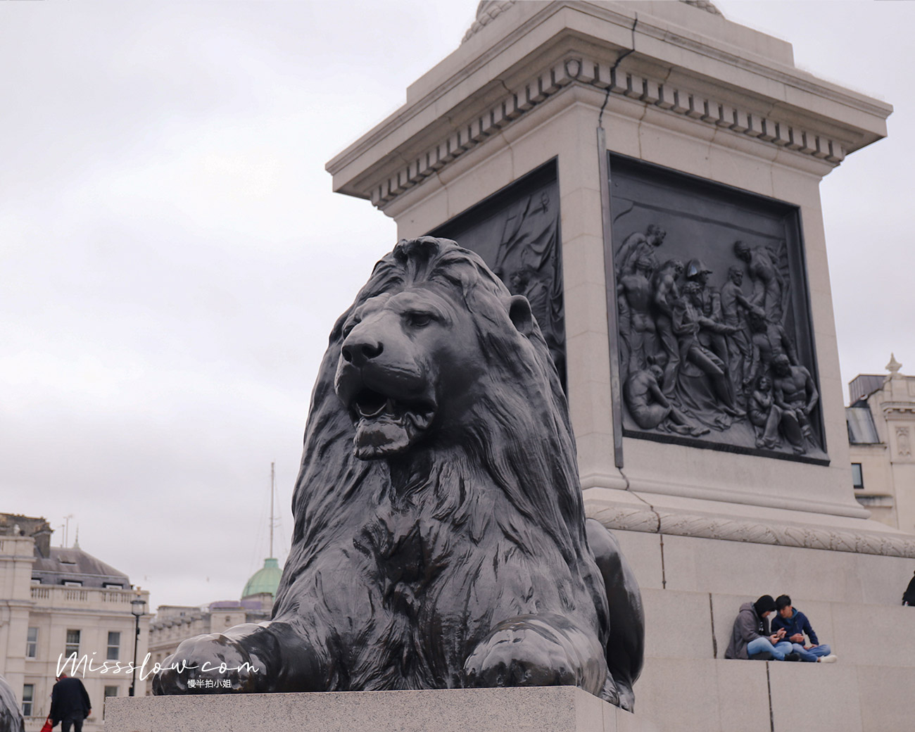 特拉法加廣場Trafalgar Square的必看5大重點&周邊的4間人氣咖啡店！-銅獅子
