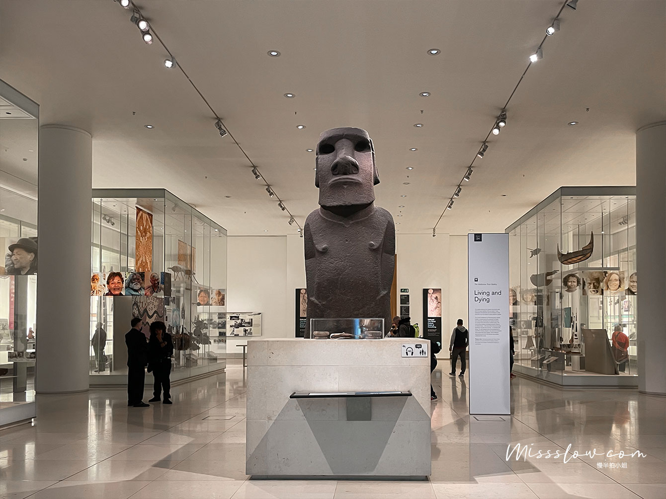 大英博物館-Hoa Hakananai’a Moai statue 摩艾石像