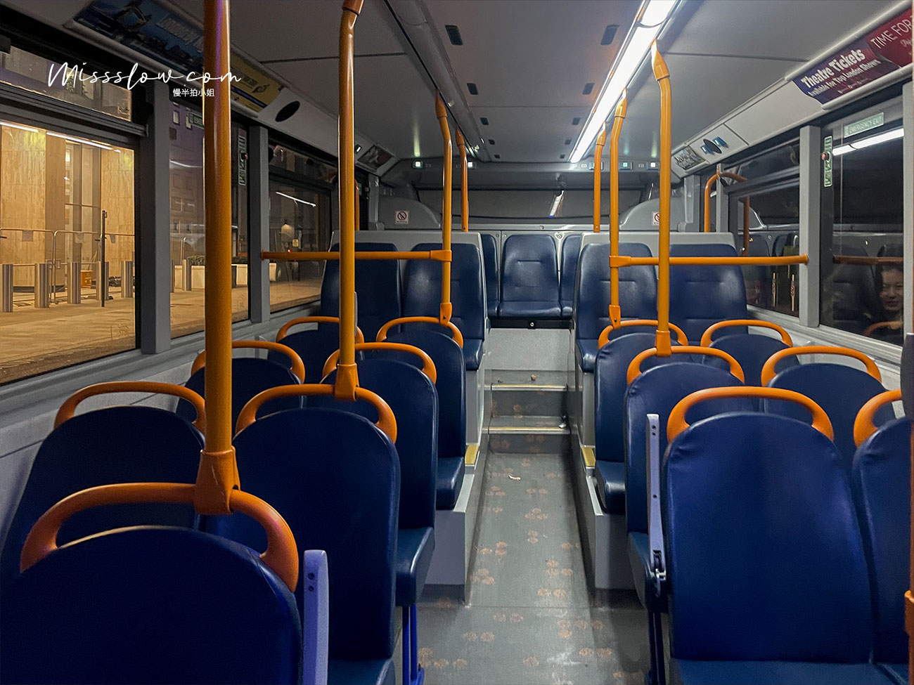 倫敦聖誕觀光巴士-車內座位區