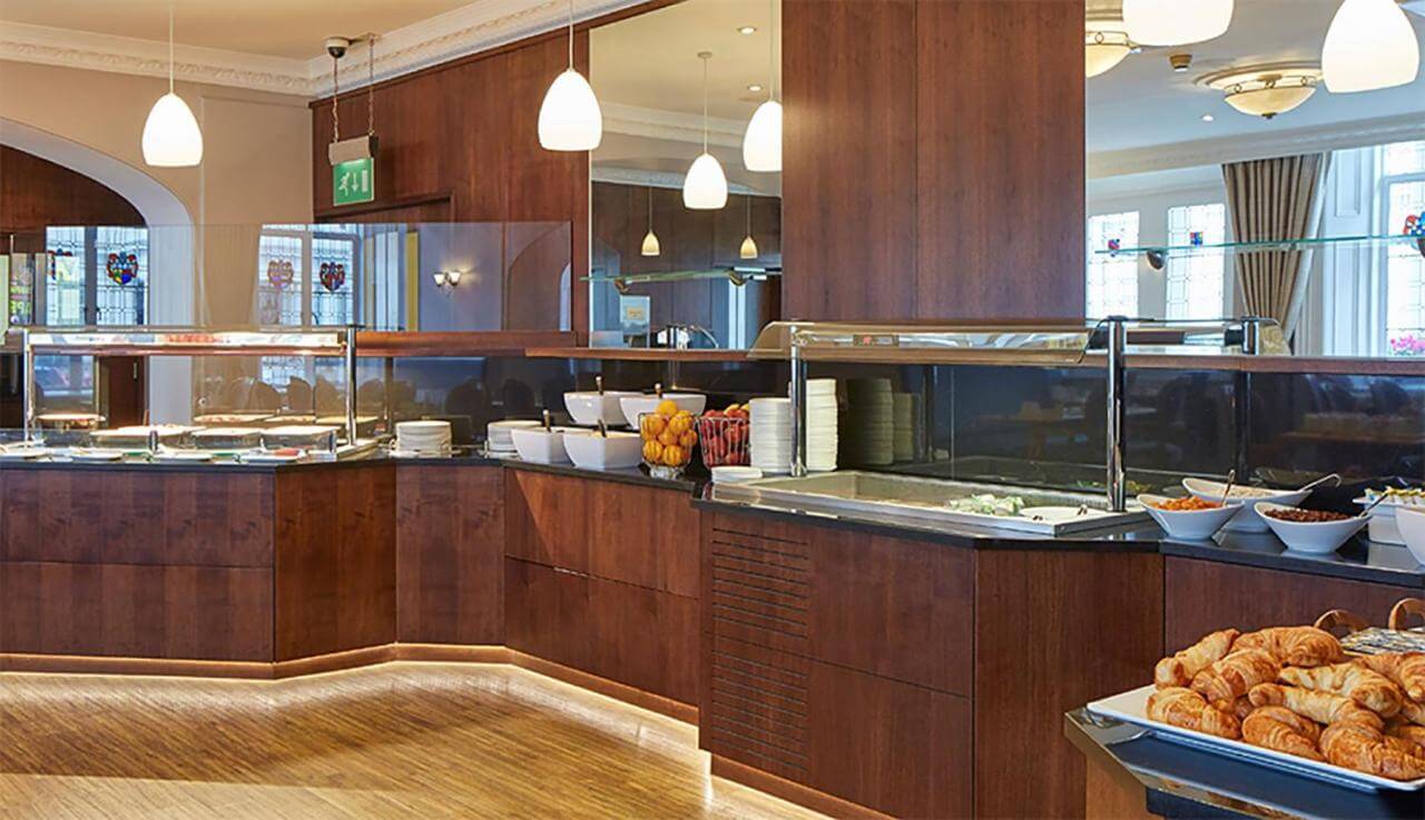 Lancaster Gate Hotel自助吧