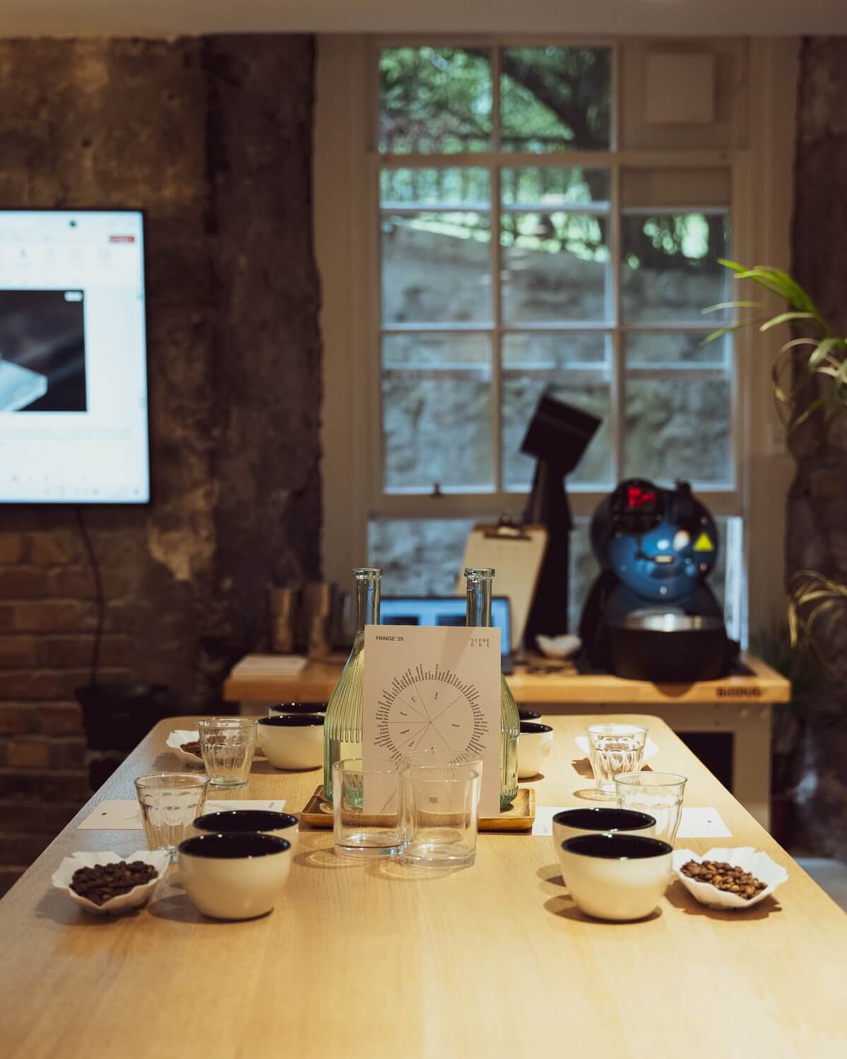 Origin Coffee Roasters內部