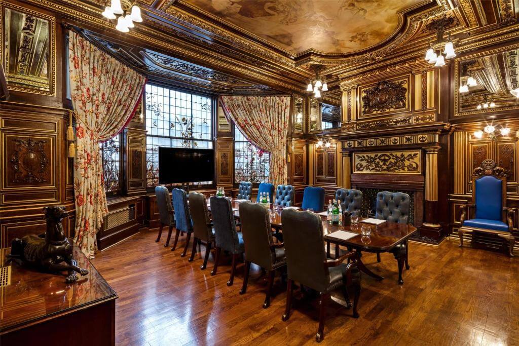 Radisson Blu Vanderbilt Hotel, London South Kensington的古典會議空間