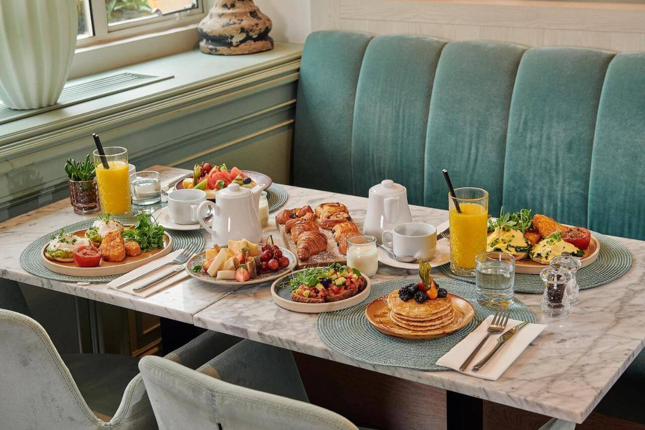 Melia White House Hotel餐廳早餐