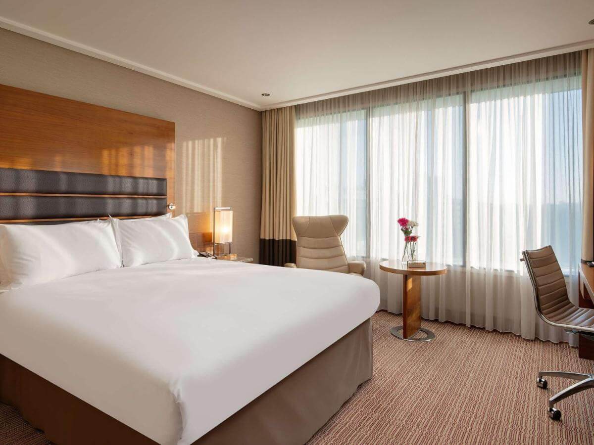 倫敦機場附近住宿推薦: 倫敦希斯羅機場索菲特酒店(Sofitel London Heathrow)
