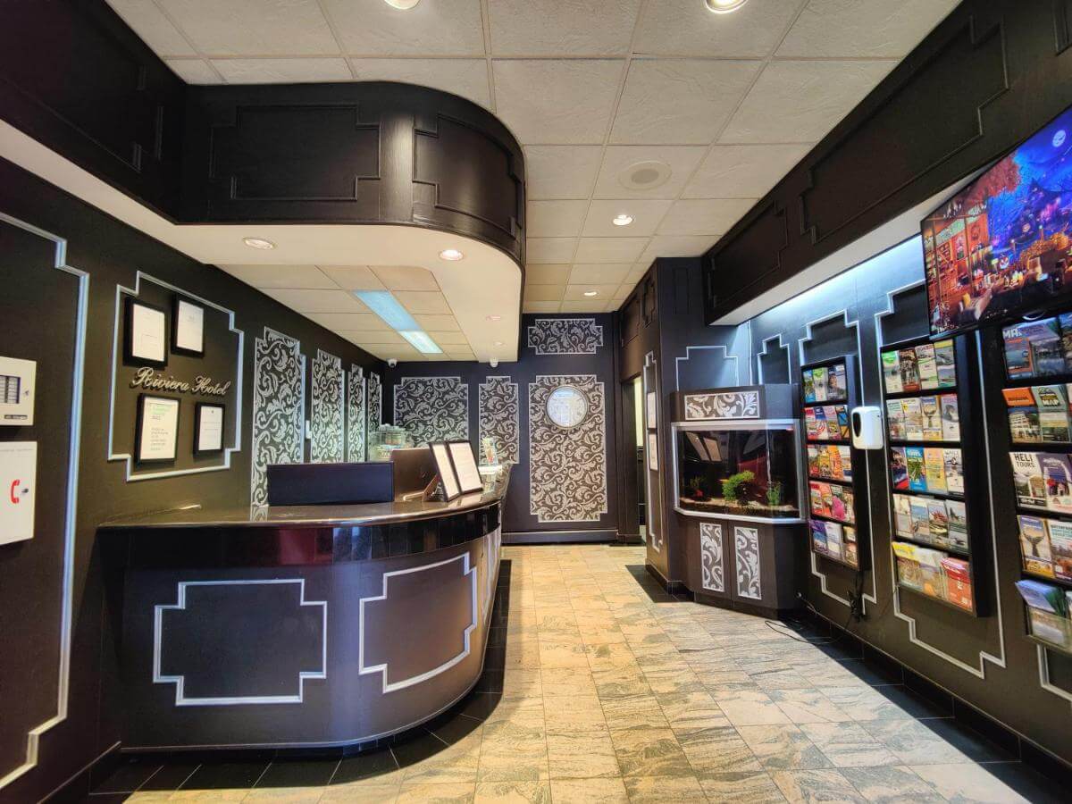 溫哥華住宿推薦Divya Sutra Suites on Robson Downtown Vancouver