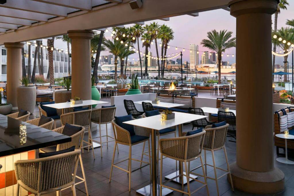 Coronado Island Marriott Resort & Spa 戶外池畔