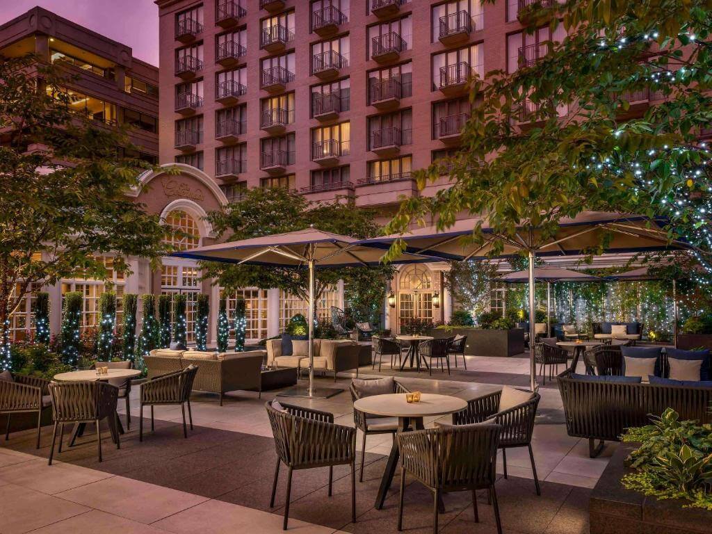 Fairmont Washington, D.C., Georgetown飯店中庭外觀