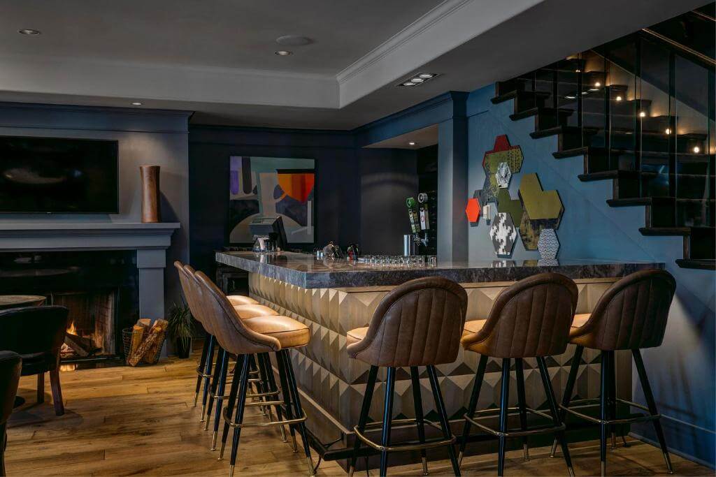 肯辛頓藝術酒店(Hotel Arts Kensington)酒吧區