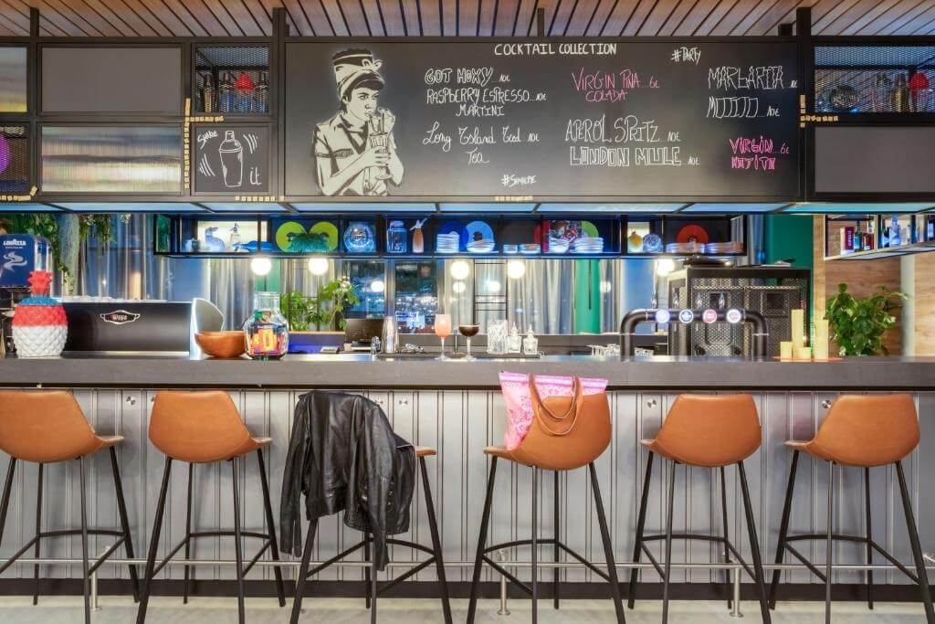 巴黎迪士尼住宿飯店推薦巴黎歐洲谷 Moxy 酒店