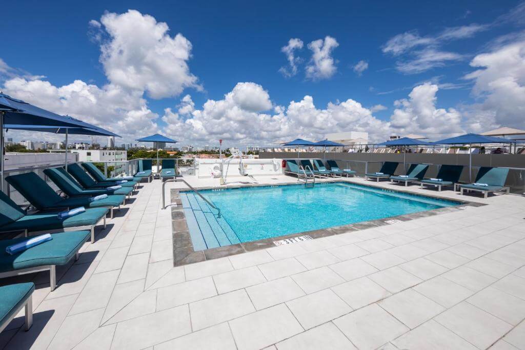 總統大飯店(President Hotel Miami Beach)泳池