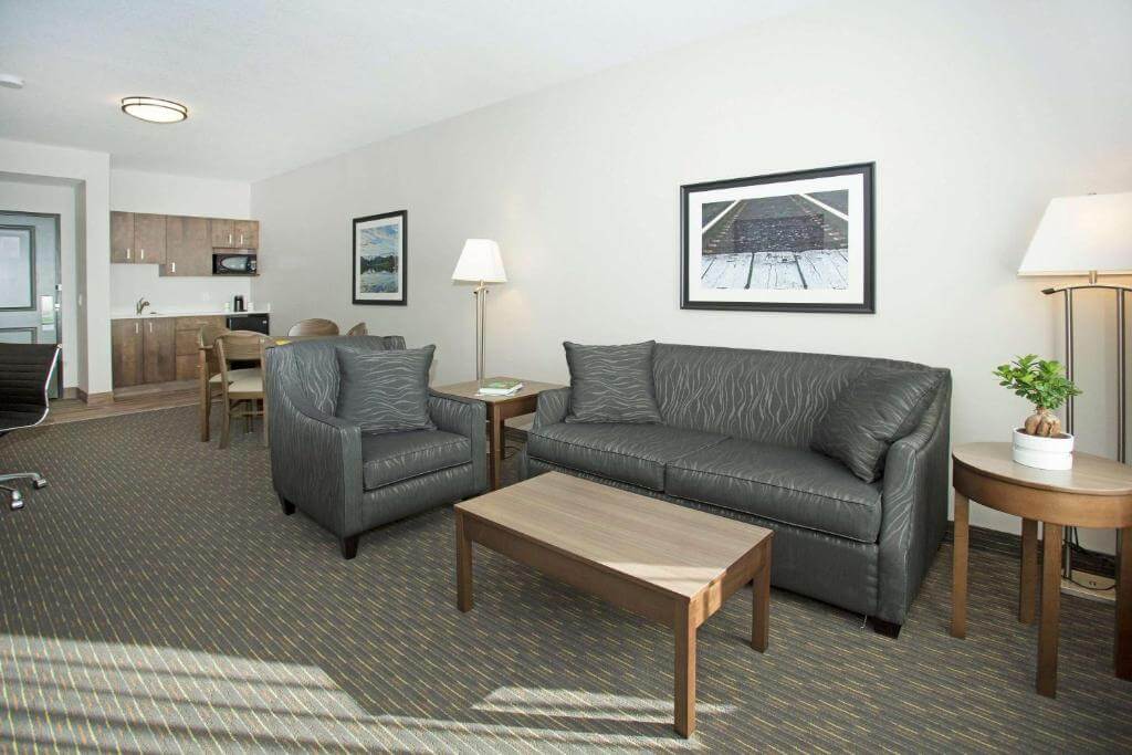 溫德姆卡爾加里機場溫蓋特酒店(Wingate by Wyndham Calgary Airport)公共空間