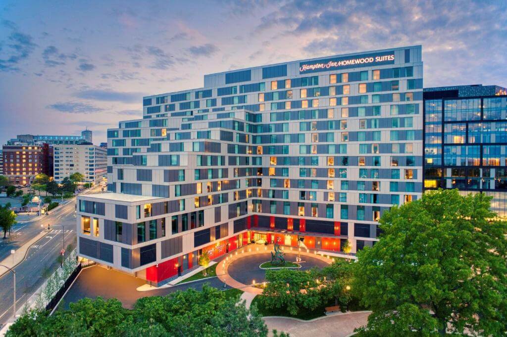 波士頓海港區住宿推薦Hampton Inn Boston Seaport District