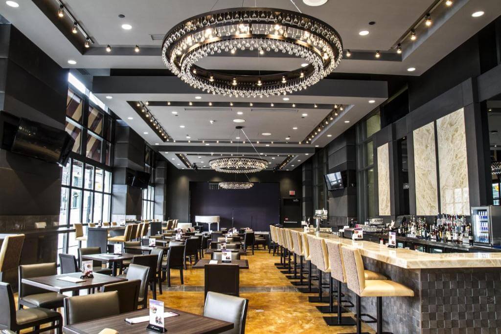 Hilton Niagara Falls/Fallsview Hotel & Suites用餐餐廳區
