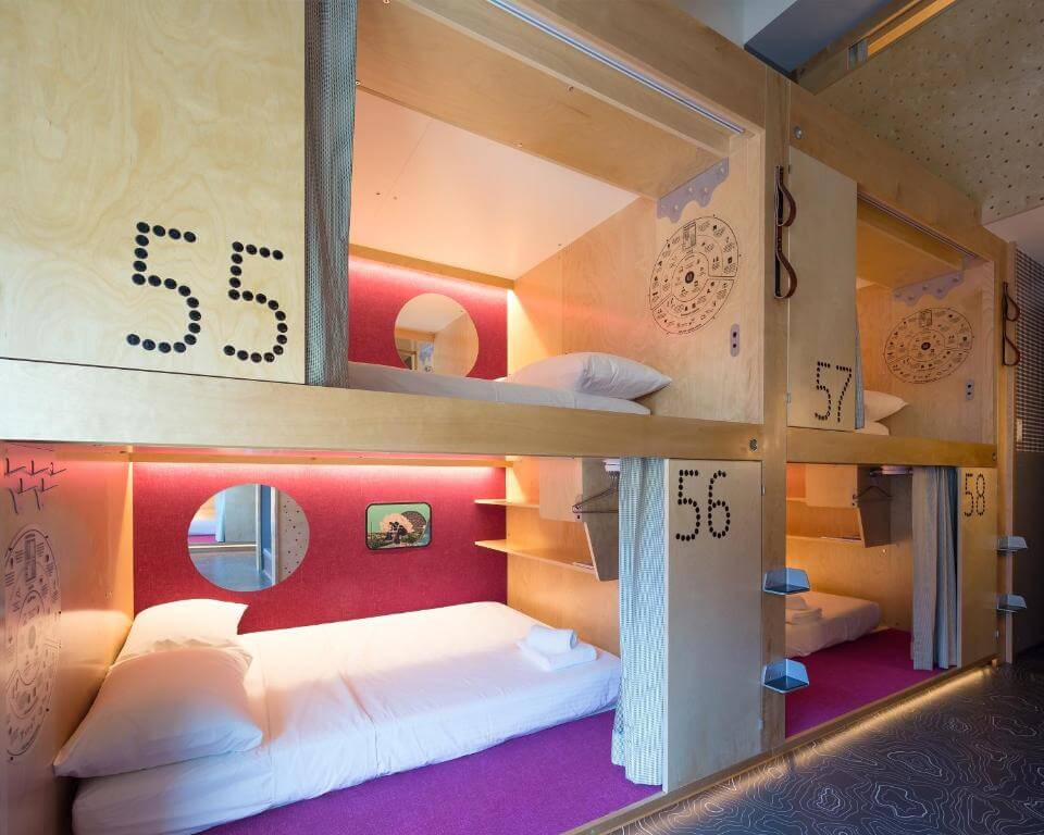 畔吉阿博德酒店(Pangea Pod Hotel)膠囊房型