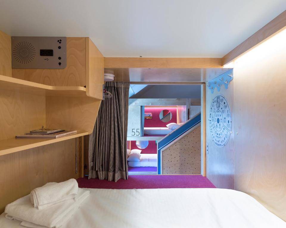 惠斯勒平價住宿推薦畔吉阿博德酒店(Pangea Pod Hotel)