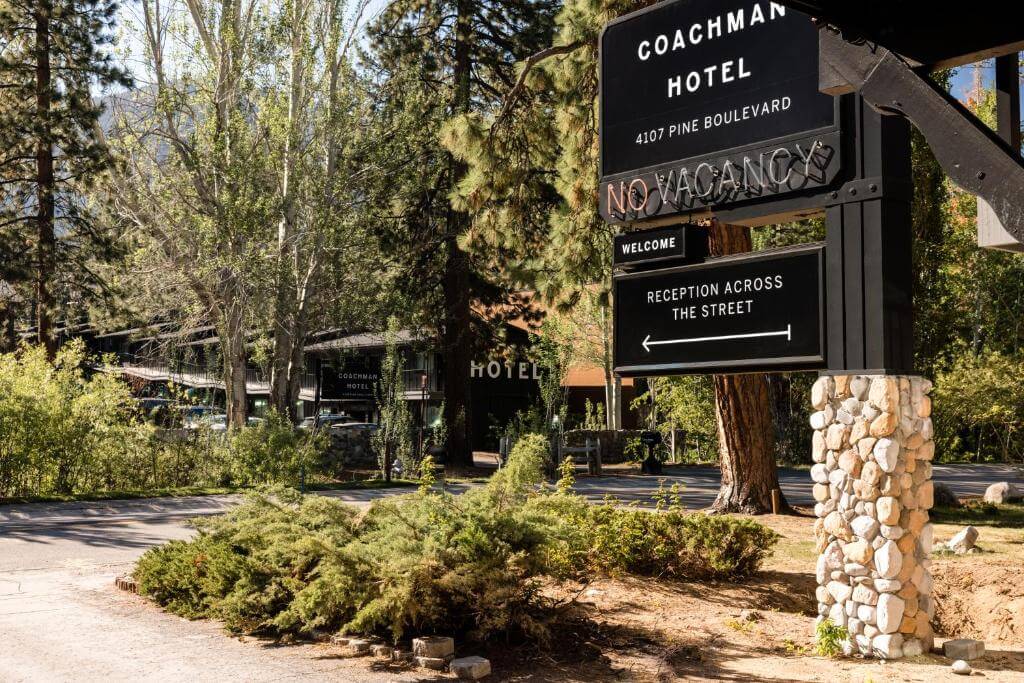 太浩湖住宿飯店推薦 The Coachman Hotel