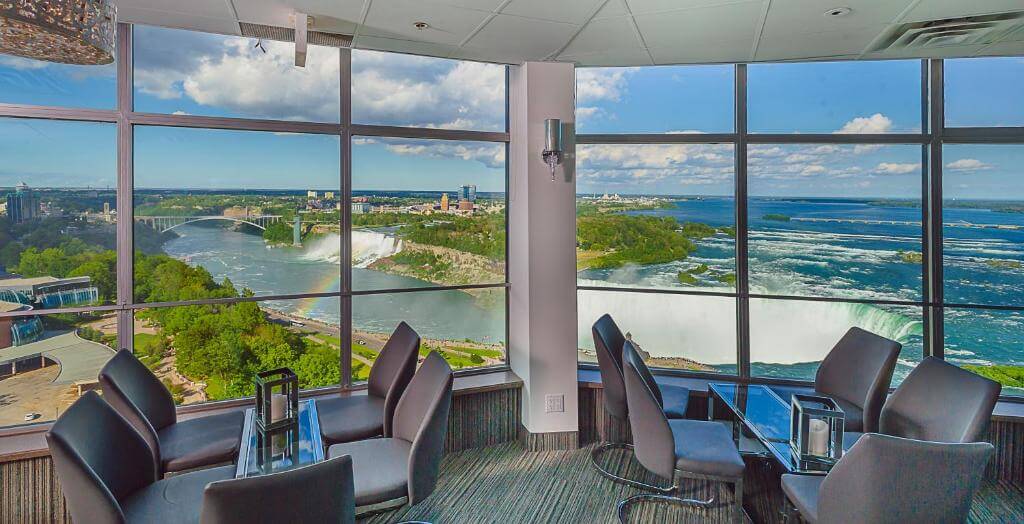 瀑布塔景觀飯店 The Tower Hotel Fallsview公共區瀑布景色
