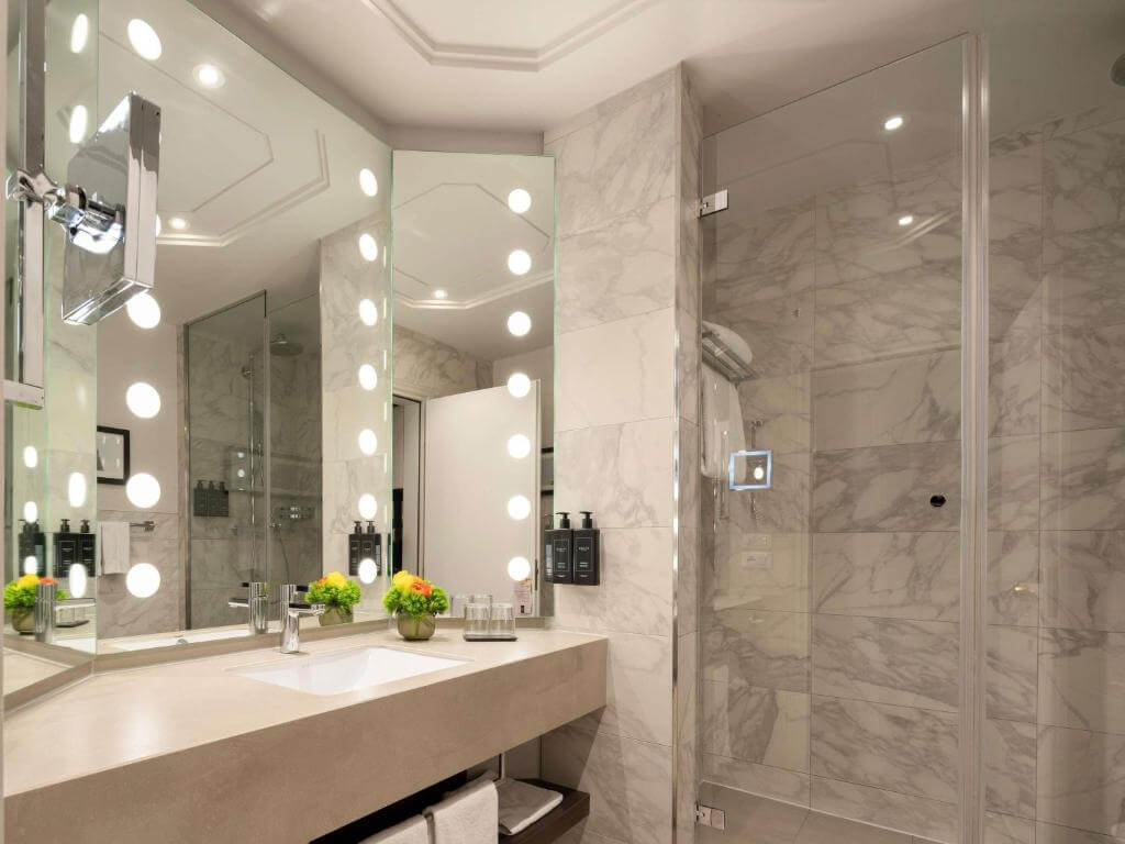Hotel Cerretani Firenze MGallery by Sofitel浴室
