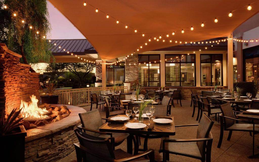 Hilton Garden Inn Phoenix North Happy Valley戶外火爐區