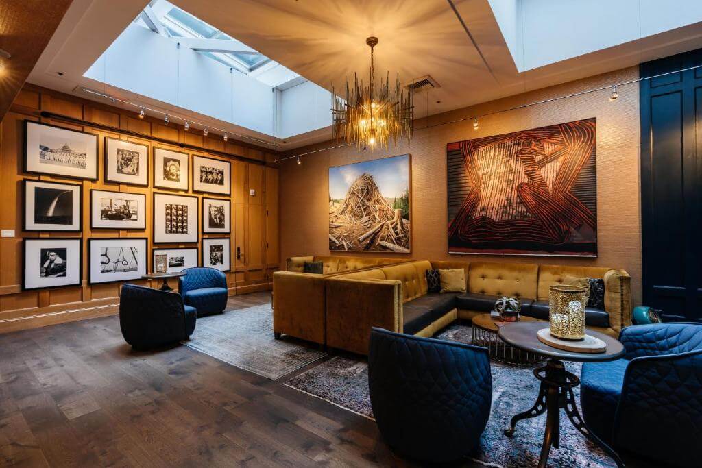 波特蘭住宿Hotel Lucia, Portland公共空間