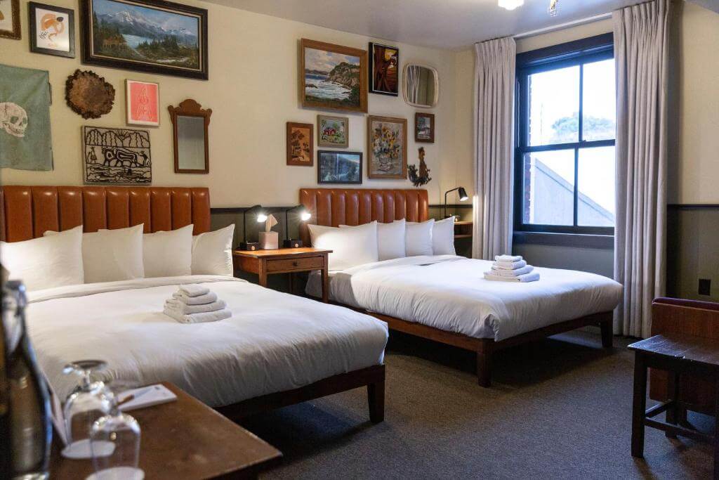 KEX Hotel Portland四人房