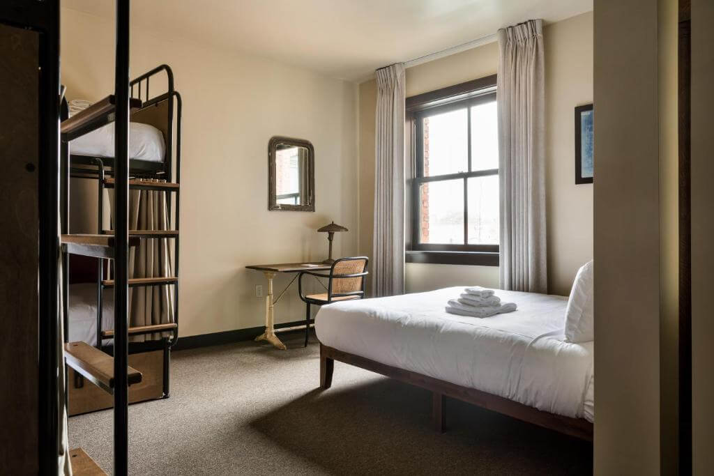 KEX Hotel Portland多人房型