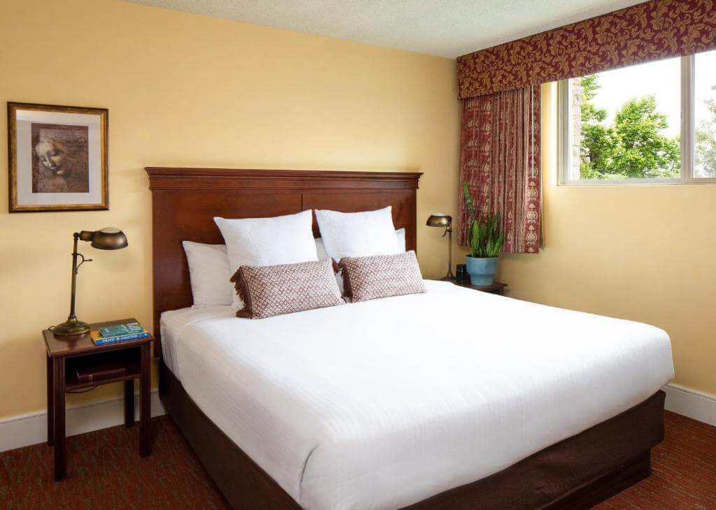 Park Lane Suites & Inn雙人房