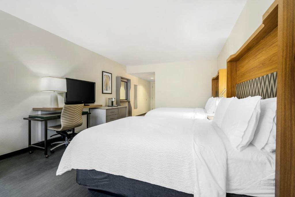 奧蘭多國際大道假日酒店（Holiday Inn Orlando – International Drive）四人房間