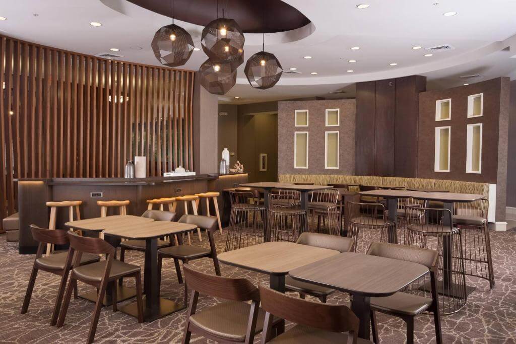 奧蘭多機場春季山丘套房酒店（SpringHill Suites Orlando Airport）