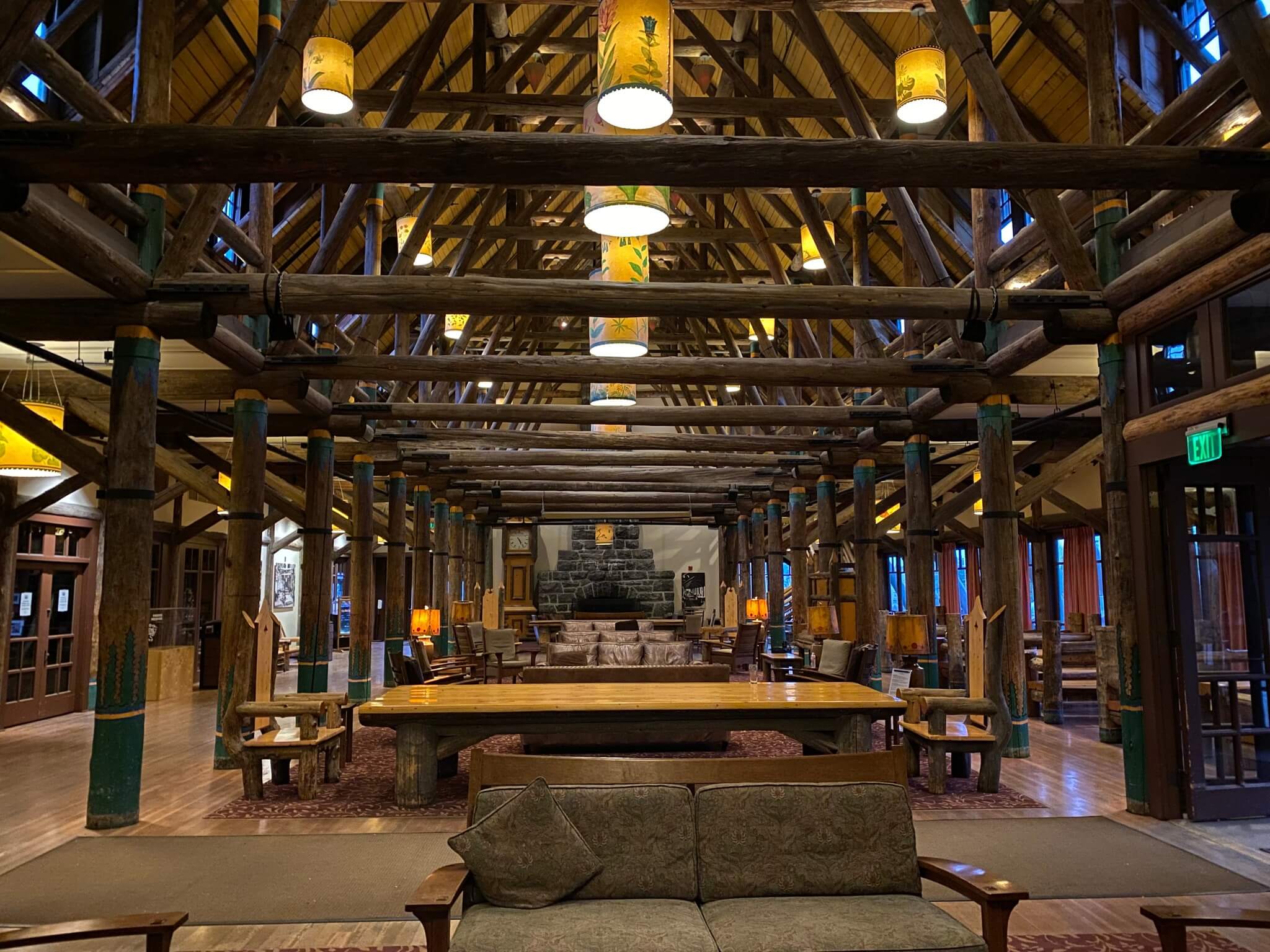 Paradise Inn大廳內部