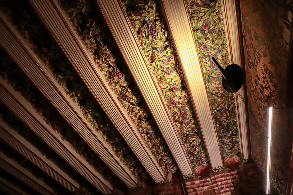 維森斯之家餐廳綠植浮雕天花板