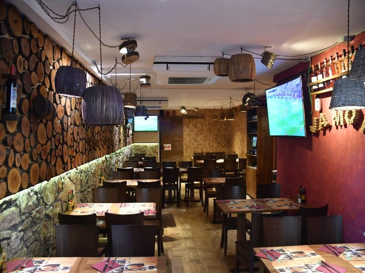 聖家堂附近推薦餐廳Jamón y Vino